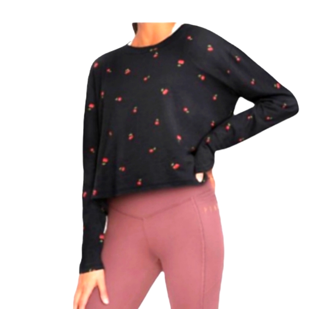 PINK Victoria's Secret Cherry Crop Top Medium